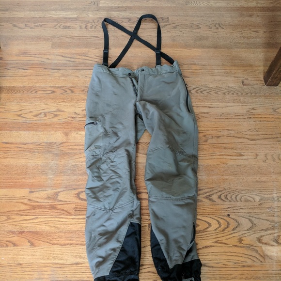 Patagonia Snow Bib Pants - Picture 1 of 4